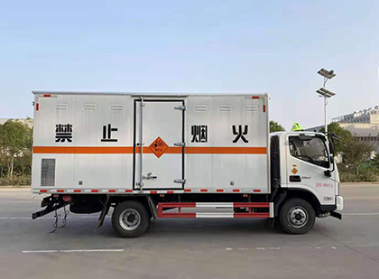 涧西爆破器材运输车
